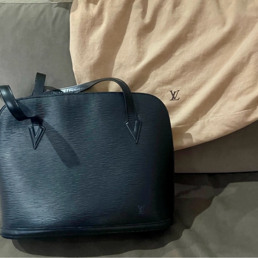 Louis Vuitton Textured Black Tote